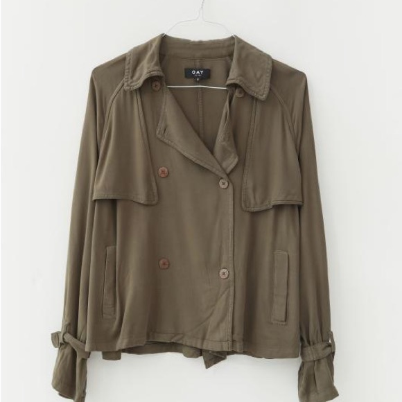UO OAT New York Fem Short Trench Coat - Picture 3 of 6